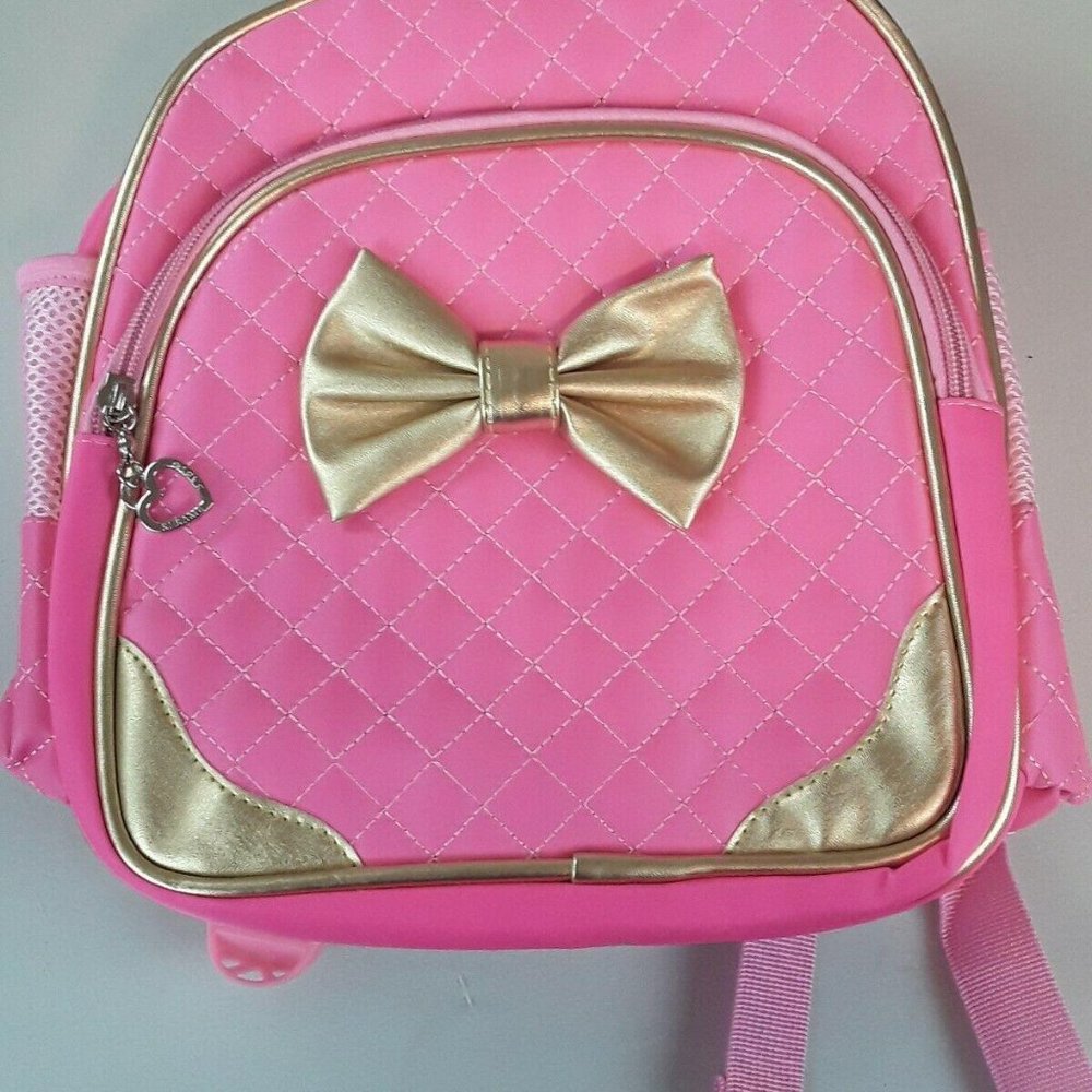 back pack girls